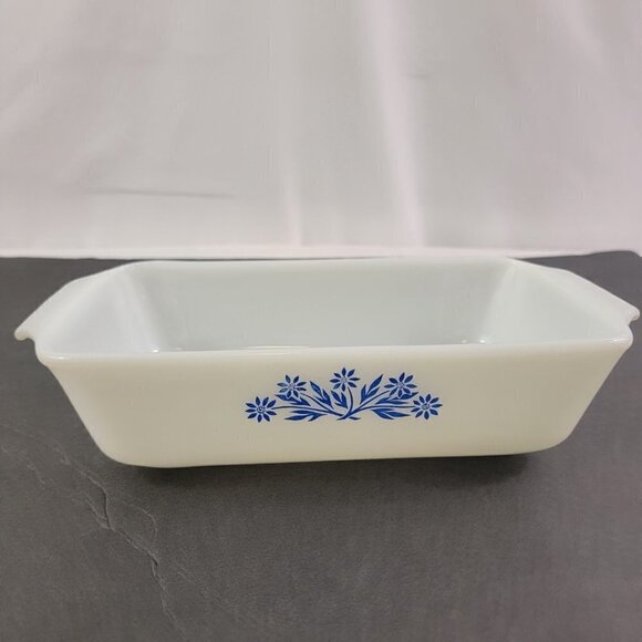 Fire King Anchor Hocking Blue Cornflower White Milk 1.5 QT Casserole Baking Dish - Picture 12 of 16